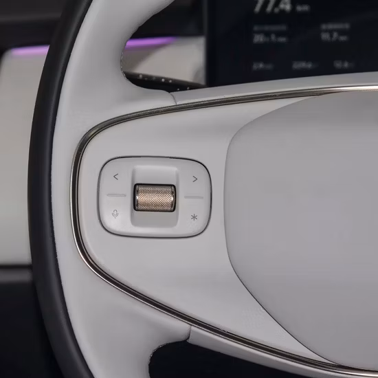 Xpeng P7 Nedc 480/586/670/706km Gamma 2WD/4WD Limousine Auto Car Berlina elettrica intelligente con Internet